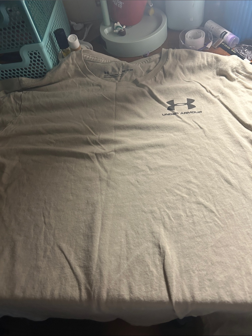 Under Armour Men’s Short Sleeve Tee in Khaki